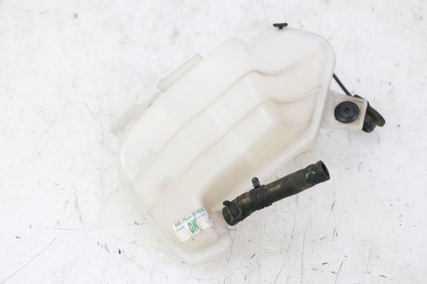 photo de KÜHLWASSERBEHÄLTER BMW G310 R 310 (2016 - 2020)