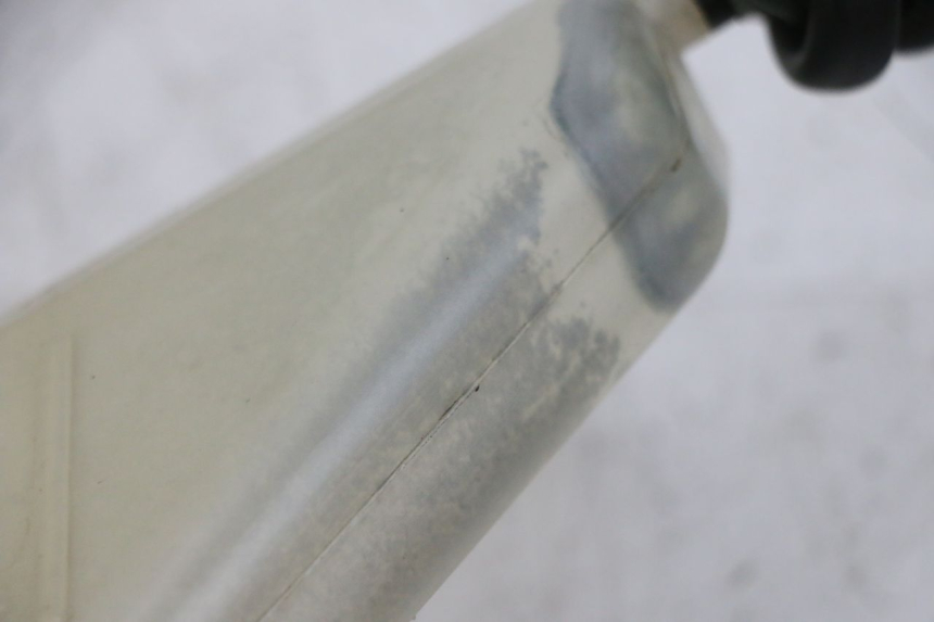 photo de KÜHLWASSERBEHÄLTER SUZUKI GSXR GSX-R 1000 (2003 - 2004) - Zoom auf Gebrauchszustand