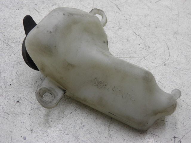 photo de KÜHLWASSERBEHÄLTER HONDA NHX LEAD 110 (2008 - 2010)