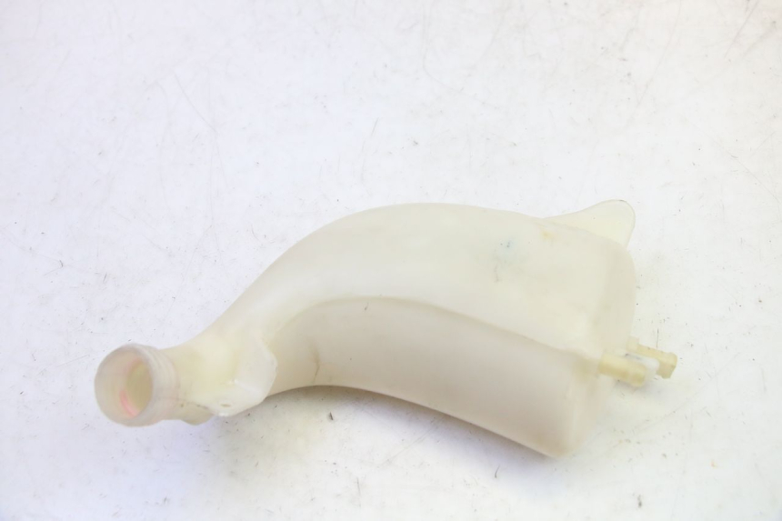 photo de KÜHLWASSERBEHÄLTER PIAGGIO MP3 HPE 350 (2018 - 2020) - Detailansicht des Bauteils