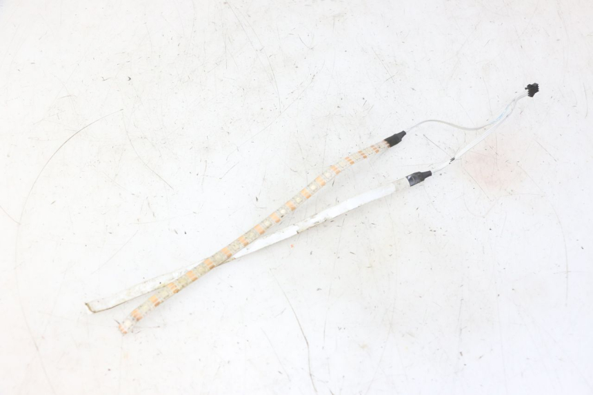 photo de KONTROLLLAMPE HITWAY H5 1