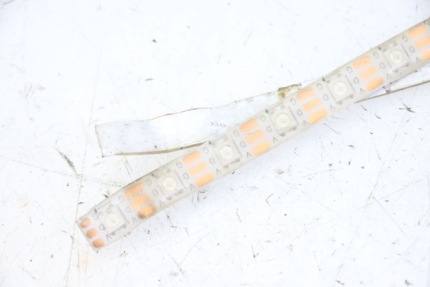 photo de KONTROLLLAMPE HITWAY H5 1