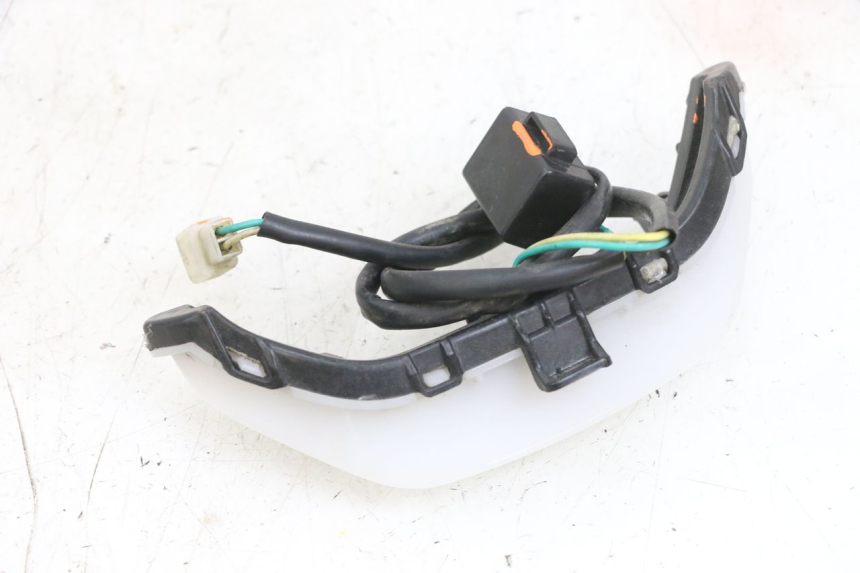 photo de STANDLICHT PEUGEOT KISBEE 4T 50 (2018 - 2022) - Zoom auf Gebrauchszustand