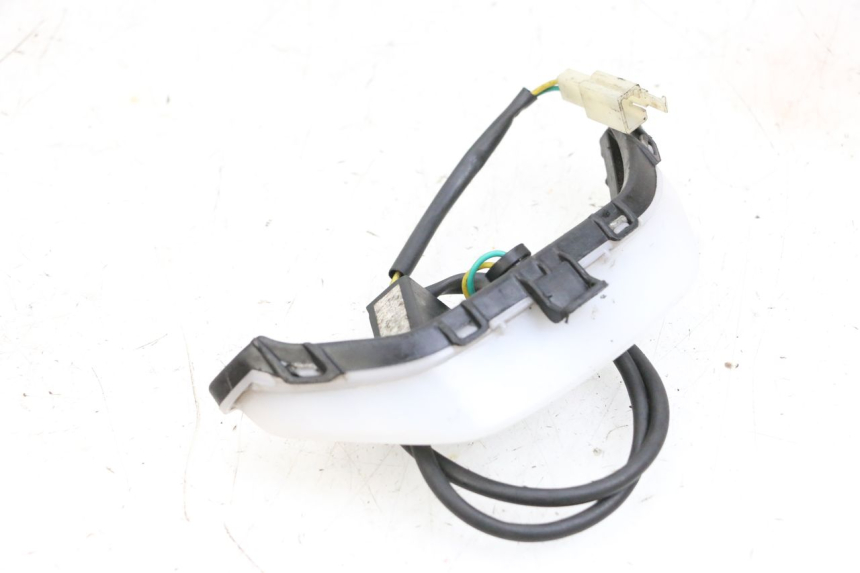 photo de STANDLICHT PEUGEOT KISBEE 4T 50 (2018 - 2022) - Zoom auf Gebrauchszustand