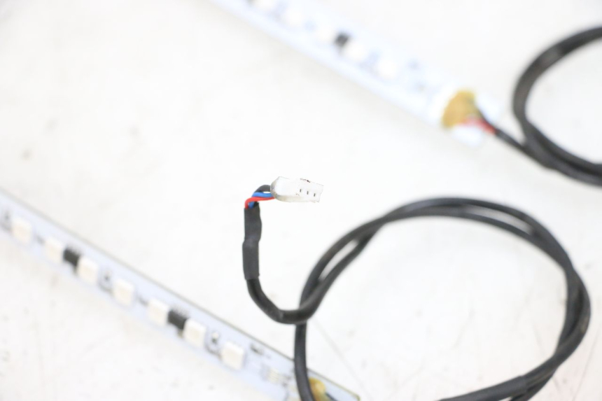 photo de KONTROLLLAMPE DUALTRON VICTOR LIMITED 1