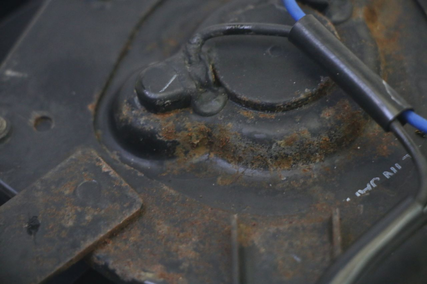 photo de VENTILATOR SUZUKI DL V STROM 1000 (2002 - 2007) - Zoom auf Gebrauchszustand