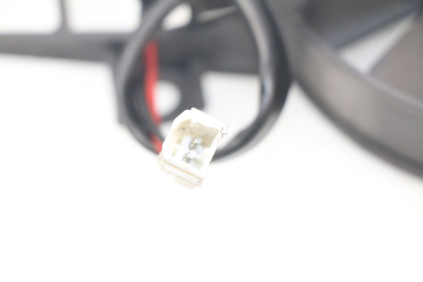 photo de LüFTER PIAGGIO MP3 125 (2006 - 2014)