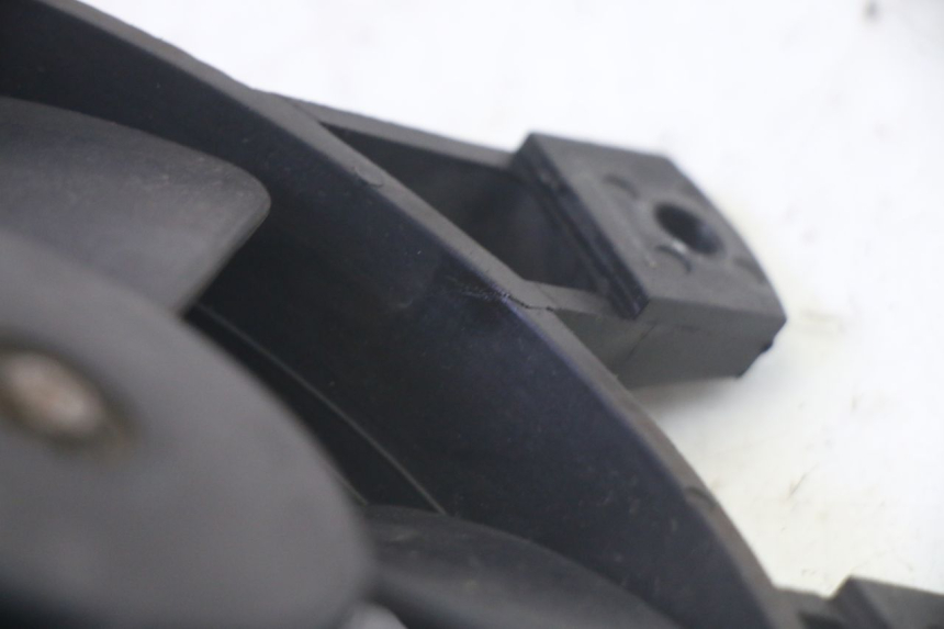 photo de VENTILATOR PIAGGIO MP3 500 (2016 - 2018) - Zoom auf Gebrauchszustand