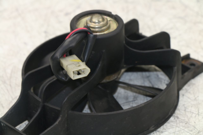 photo de LüFTER PEUGEOT SATELIS 125 (2010 - 2012)