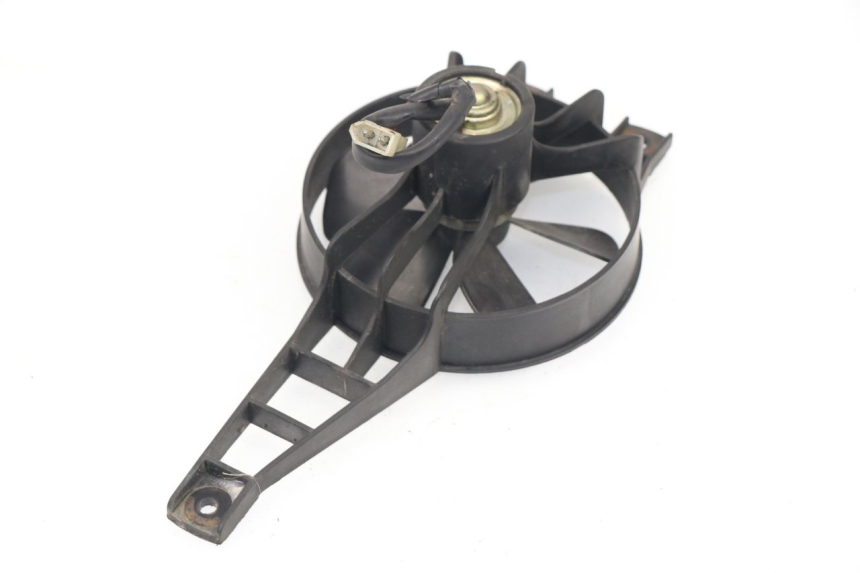 photo de VENTILATOR PEUGEOT SATELIS COMPRESSOR K15 125 (2006 - 2009)