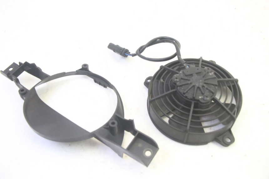 photo de VENTILATOR BMW R RT ABS 1200 (2010 - 2014) - Alternative Perspektive
