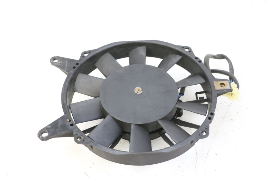 photo de VENTILATOR TRIUMPH SPRINT 900 (1995 - 1998)