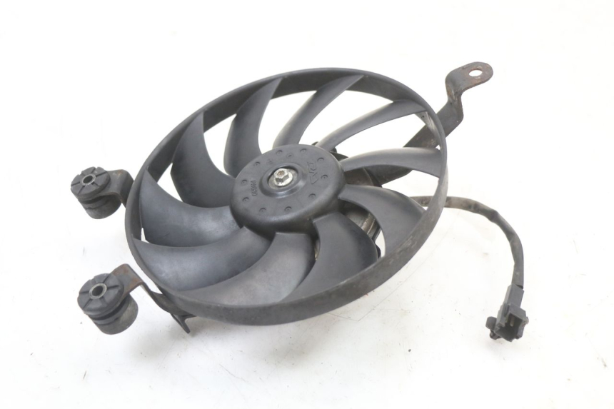 photo de VENTILATOR SUZUKI GSX F GSXF 650 (2007 - 2015)