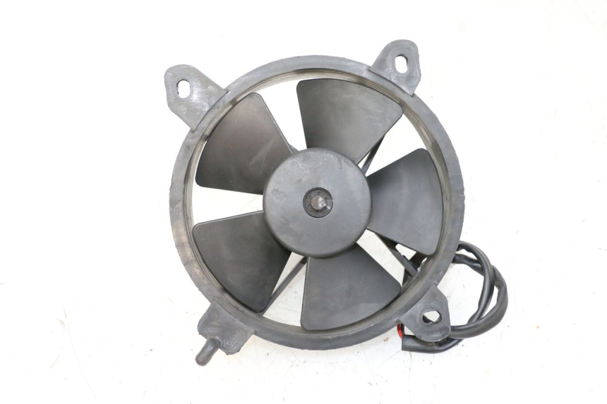 photo de VENTILATOR PIAGGIO VESPA GTS SUPER IE 125 (2009 - 2016) - Hauptansicht