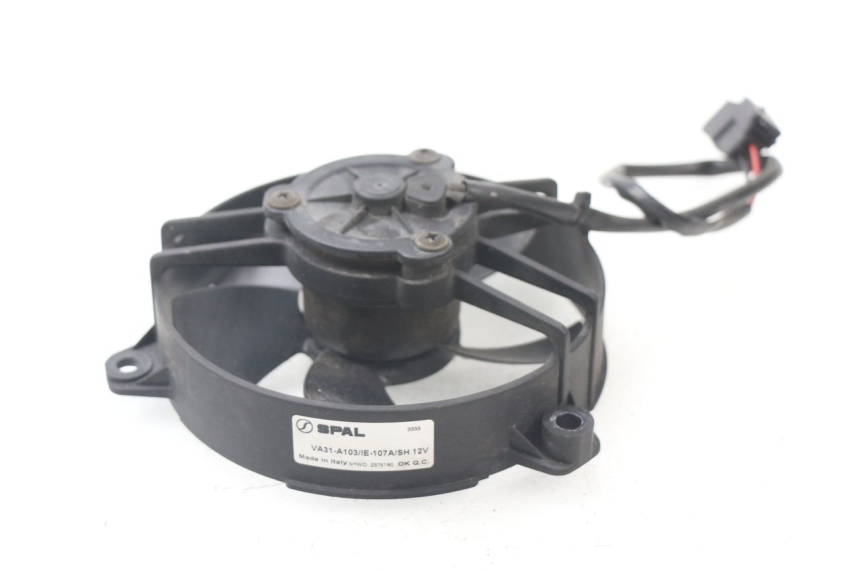 photo de VENTILATOR YAMAHA XMAX X-MAX ABS 125 (2014 - 2016) - Zoom auf Gebrauchszustand