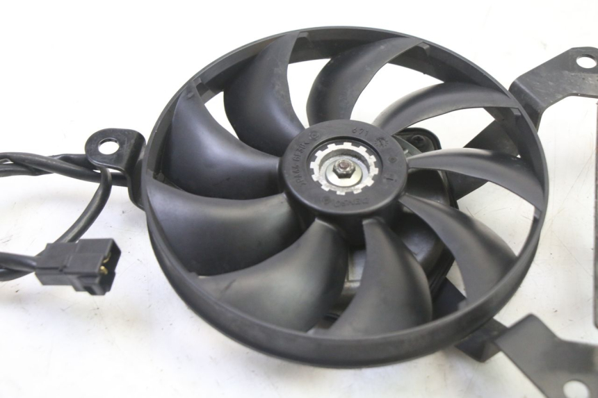 photo de VENTILATOR YAMAHA XJ6 ABS 600 (2008 - 2016)