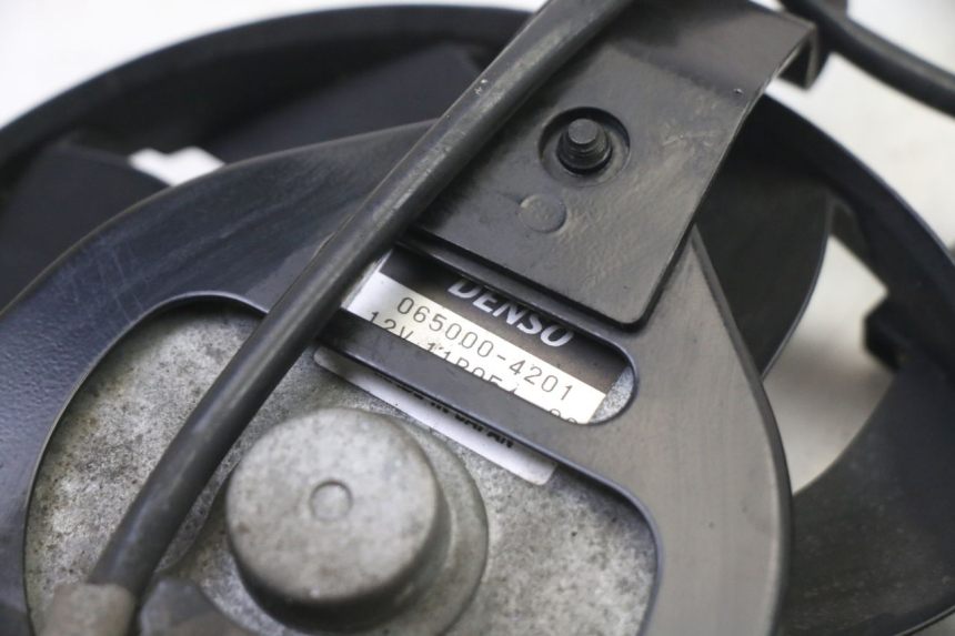 photo de VENTILATOR YAMAHA XJ6 ABS 600 (2008 - 2016)
