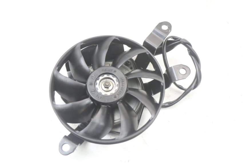 photo de VENTILATOR YAMAHA FZ1 FAZER 1000 (2007 - 2009)