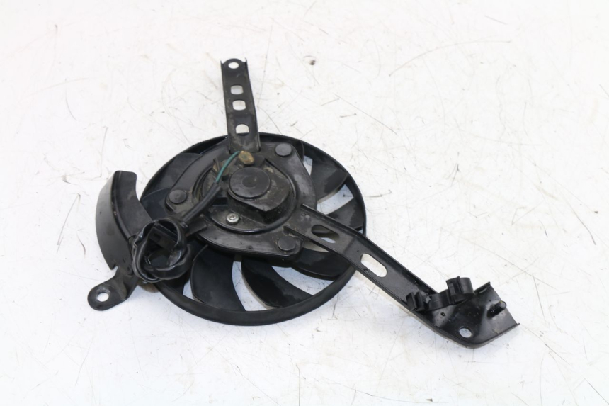 photo de LüFTER YAMAHA MT-07 MT07 ABS 700 (2014 - 2017)