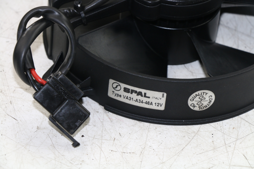 photo de LüFTER YAMAHA YP MAJESTY 125 (2002 - 2006)