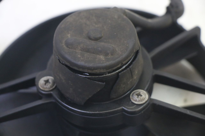 photo de VENTILATOR YAMAHA YP MAJESTY 125 (2007 - 2010)