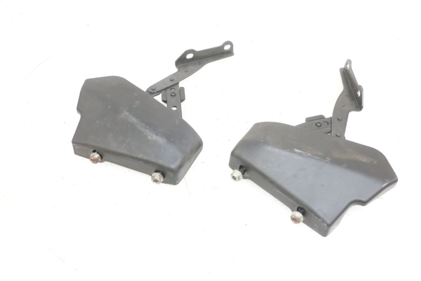 photo de FEDERBEIN HELMFACH PIAGGIO MP3 RL 250 (2007 - 2010) - Zoom auf Gebrauchszustand