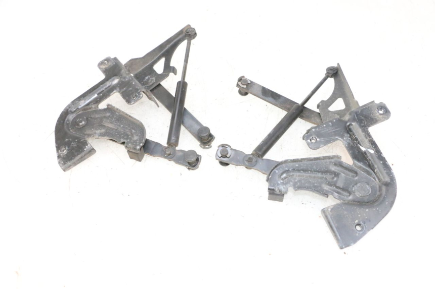 photo de FEDERBEIN HELMFACH PEUGEOT SATELIS 125 (2013 - 2018) - Hauptansicht