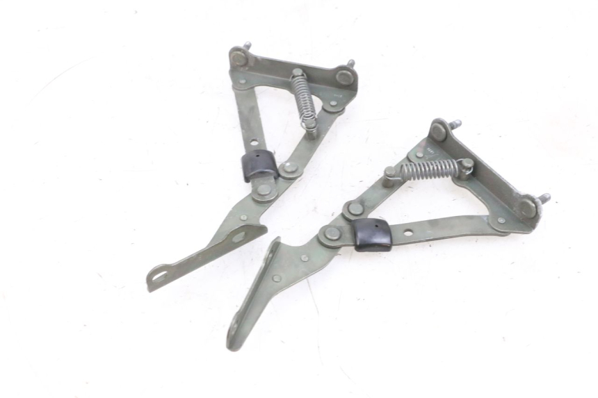 photo de FEDERBEIN HELMFACH PIAGGIO X8 125 (2004 - 2007) - Alternative Perspektive