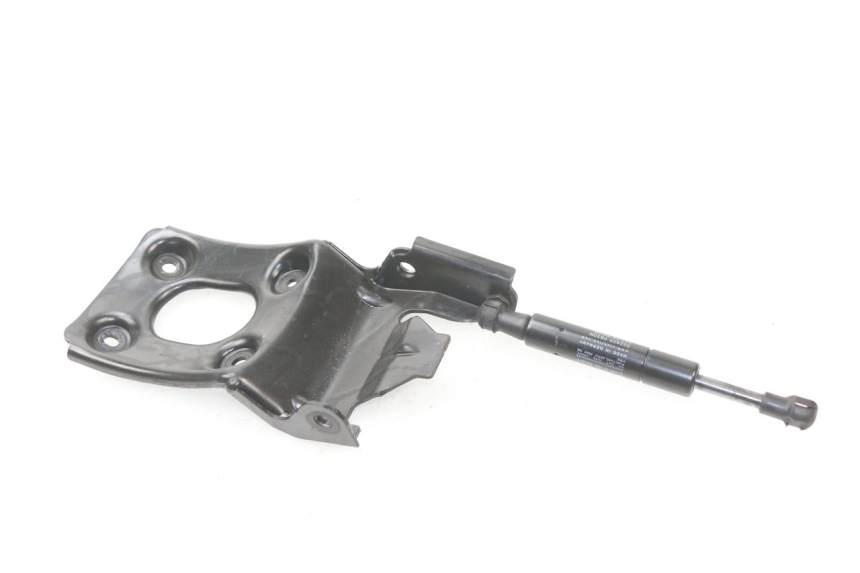 photo de FEDERBEIN SITZ YAMAHA XMAX X-MAX ABS 125 (2014 - 2016) - Technische Nahaufnahme