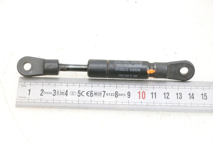 photo de FEDERBEIN SITZ YAMAHA XMAX X-MAX 125 (2006 - 2009) - Detailansicht des Bauteils