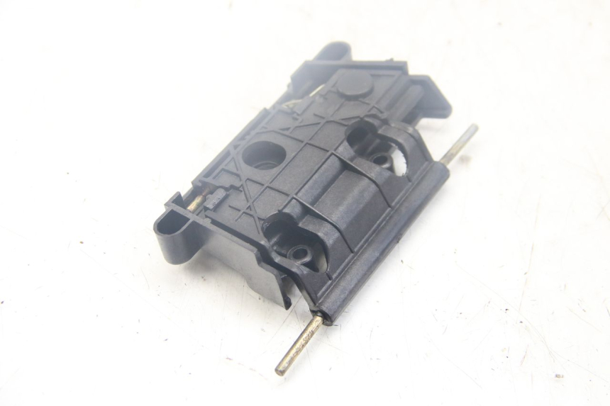 photo de STAUFACH SCHLOSS PEUGEOT VIVACITY NEW 4T 50 (2008 - 2017)