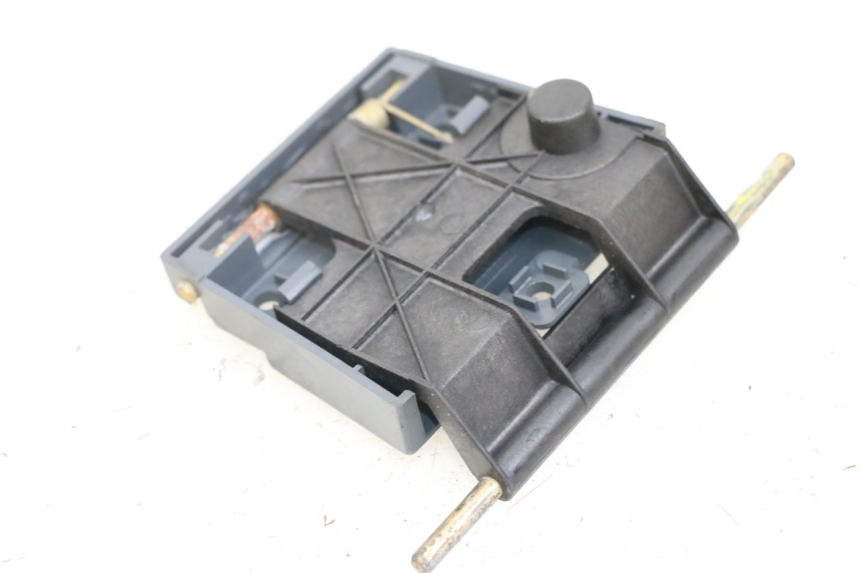 photo de VERRIEGELUNGSKLAPPE PEUGEOT BUXY 50 (1993 - 1998)
