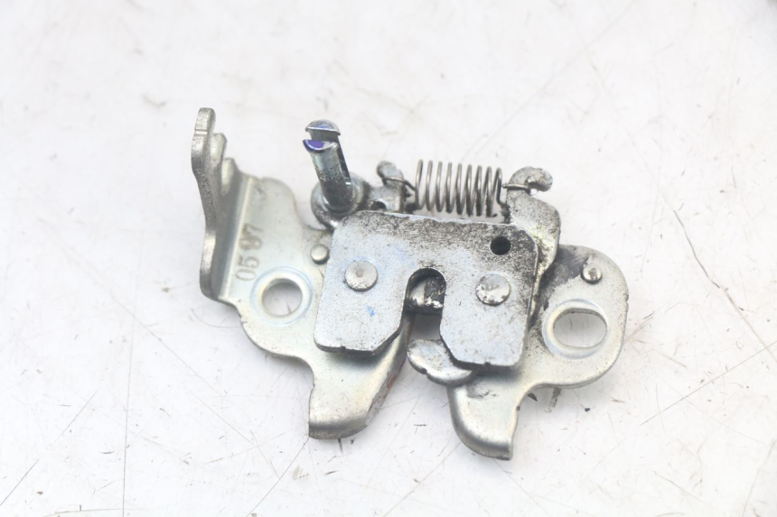 photo de VERRIEGELUNGSKLAPPE YAMAHA XMAX X-MAX ABS 125 (2017 - 2020) - Hauptansicht