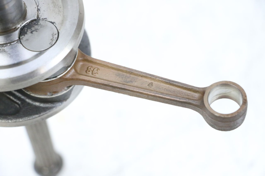 photo de KURBELWELLE MBK BOOSTER SPIRIT NAKED 50 (2004 - 2017) - Alternative Perspektive