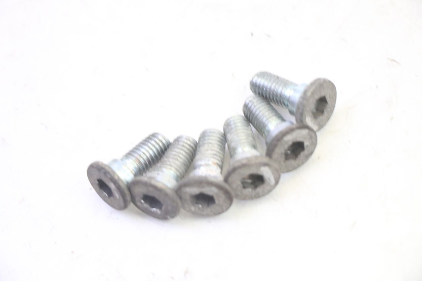 photo de BREMSSCHEIBENSCHRAUBE HYOSUNG GV AQUILA 125 (2000 - 2004)