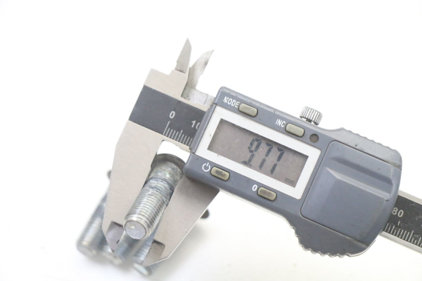 photo de BREMSSCHEIBENSCHRAUBE MBK BOOSTER SPIRIT NAKED 50 (2004 - 2017)