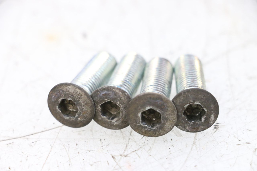 photo de BREMSSCHEIBENSCHRAUBE MBK BOOSTER SPIRIT NAKED 50 (2004 - 2017) - Zoom auf Gebrauchszustand