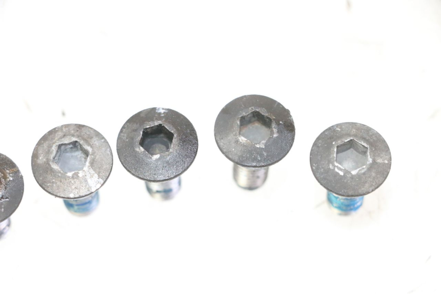 photo de BREMSSCHEIBENSCHRAUBE SUZUKI BURGMAN 125 (2007 - 2014)