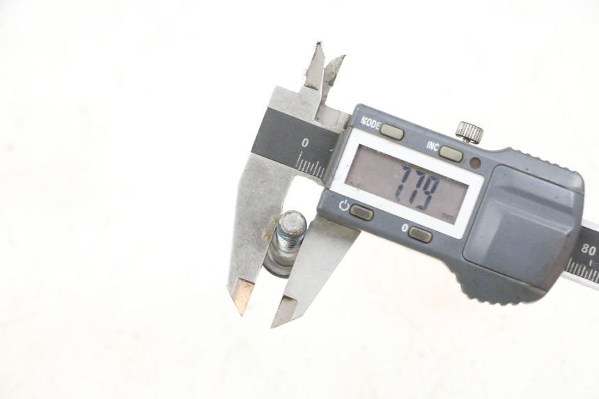 photo de BREMSSCHEIBENSCHRAUBE SUZUKI BURGMAN 650 (2013 - 2020)