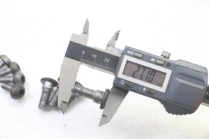 photo de BREMSSCHEIBENSCHRAUBE HONDA CBR RR FIREBLADE 900 (1992 - 1994)