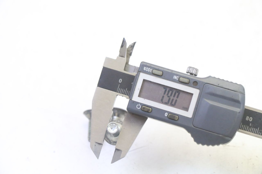 photo de BREMSSCHEIBENSCHRAUBE PEUGEOT ELYSTAR 50 (2002 - 2014)