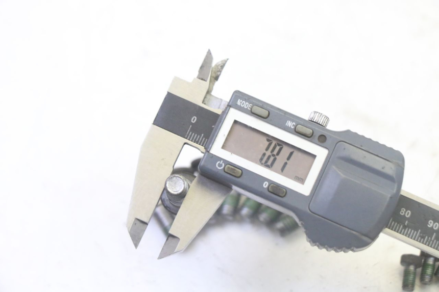 photo de BREMSSCHEIBENSCHRAUBE HONDA FES S-WING SWING ABS 125 (2007 - 2015)