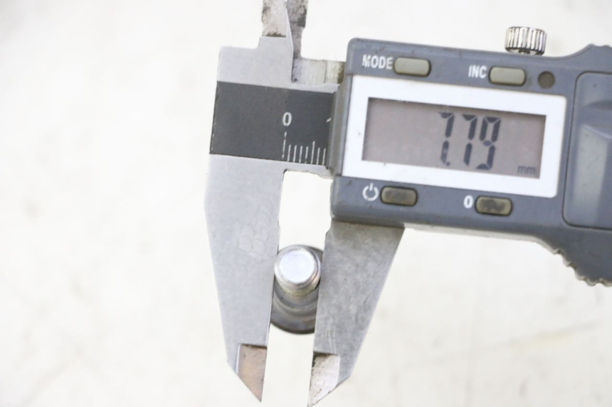 photo de BREMSSCHEIBENSCHRAUBE HONDA FES S-WING SWING ABS 125 (2007 - 2015)