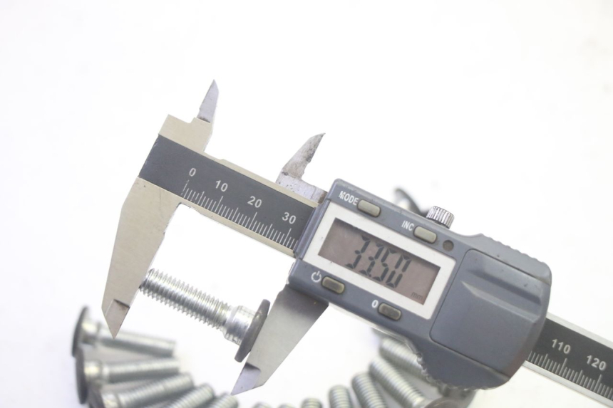 photo de BREMSSCHEIBENSCHRAUBE KAWASAKI GPZ RX 1000 (1986 - 1988) - Alternative Perspektive