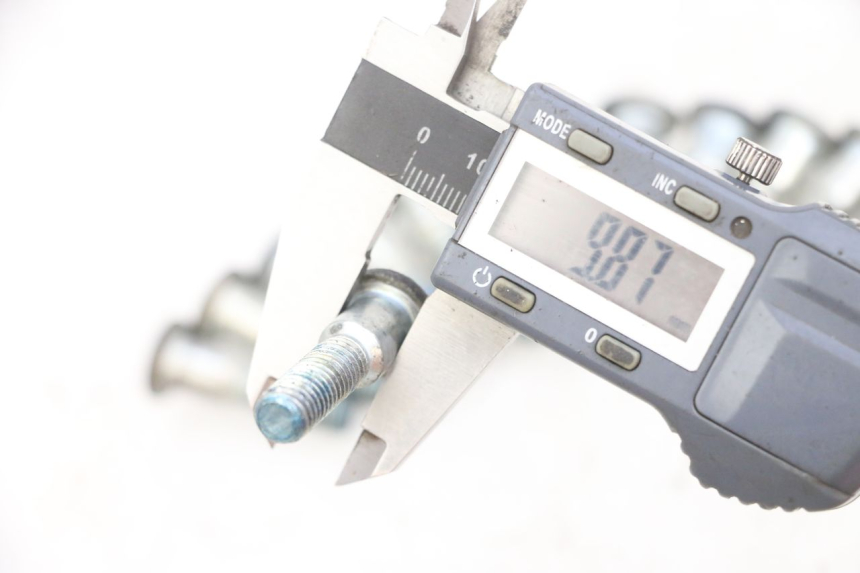 photo de BREMSSCHEIBENSCHRAUBE SUZUKI GSF N BANDIT 600 (1996 - 1999) - Detailansicht des Bauteils