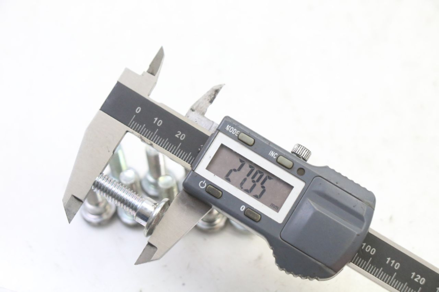 photo de BREMSSCHEIBENSCHRAUBE KIDEN KD125-G 125 (2018 - 2022)