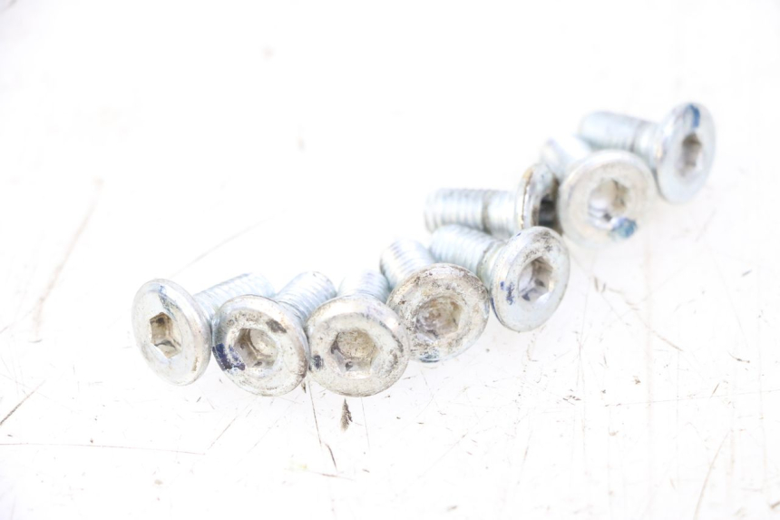 photo de BREMSSCHEIBENSCHRAUBE APOLLO RFZ 125