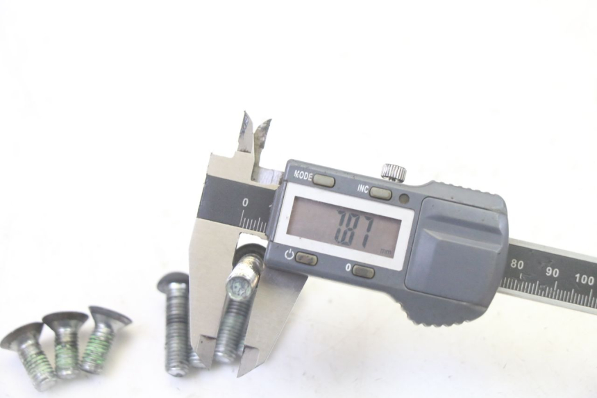 photo de BREMSSCHEIBENSCHRAUBE PEUGEOT SATELIS 125 (2013 - 2018)