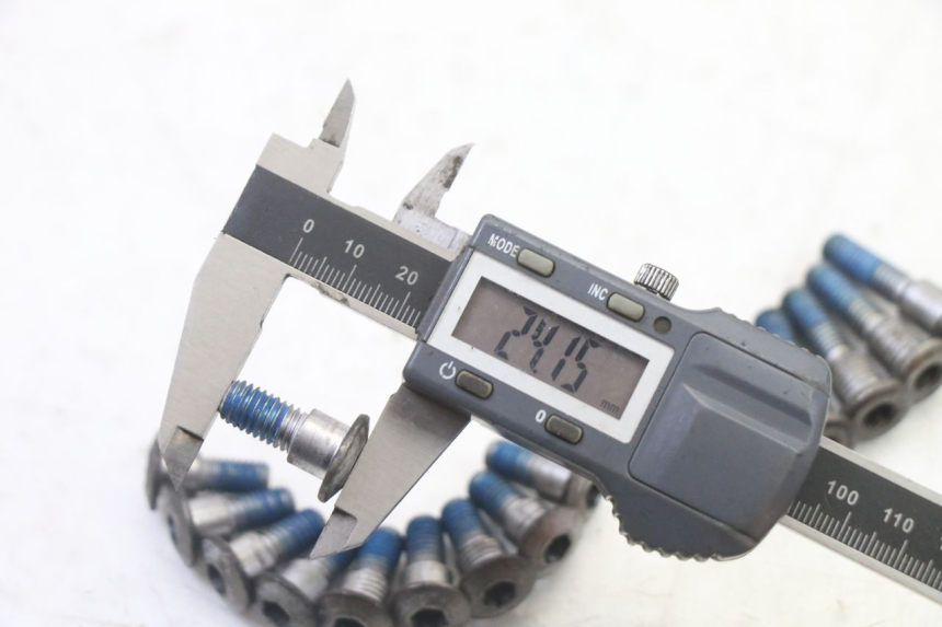 photo de BREMSSCHEIBENSCHEIBE SUZUKI SV S 650 (2003 - 2009)