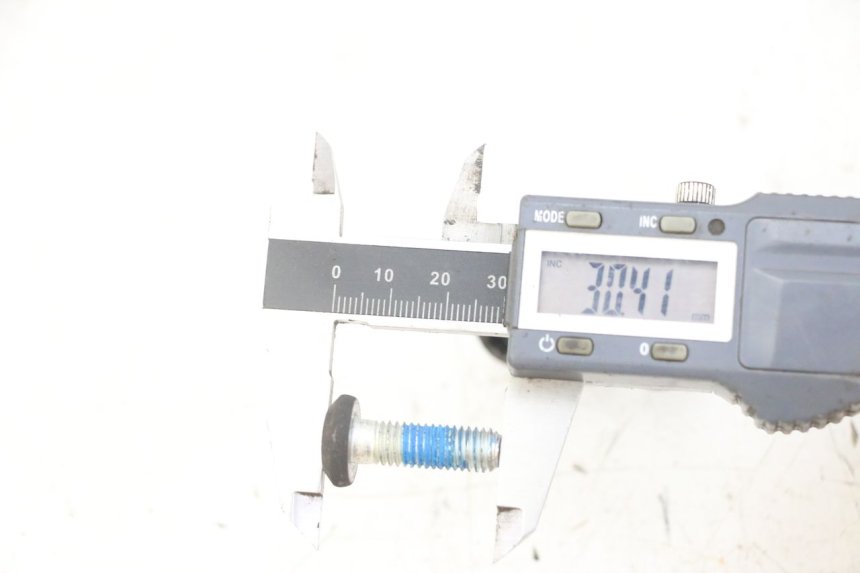 photo de BREMSSCHEIBENBEFESTIGUNGSSCHRAUBE YAMAHA X-MAX XMAX 125 (2010 - 2014)